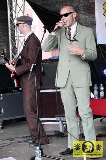 The One Droppers (I) 8. Riverside Stomp - Reduit, Mainz-Kastel 02. Juni 2012 (2).JPG